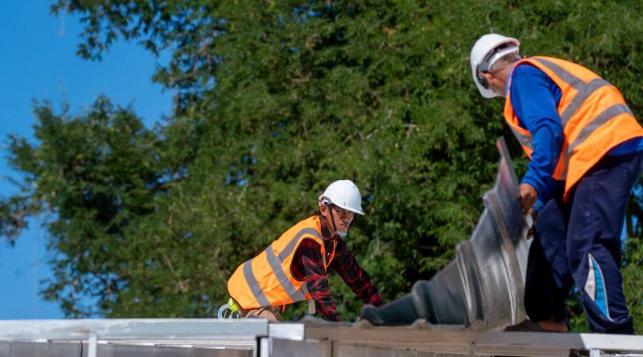 Expert top industrial roofings services in Bottineau, ND